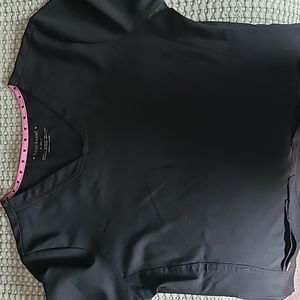 Black heart soul scrub top